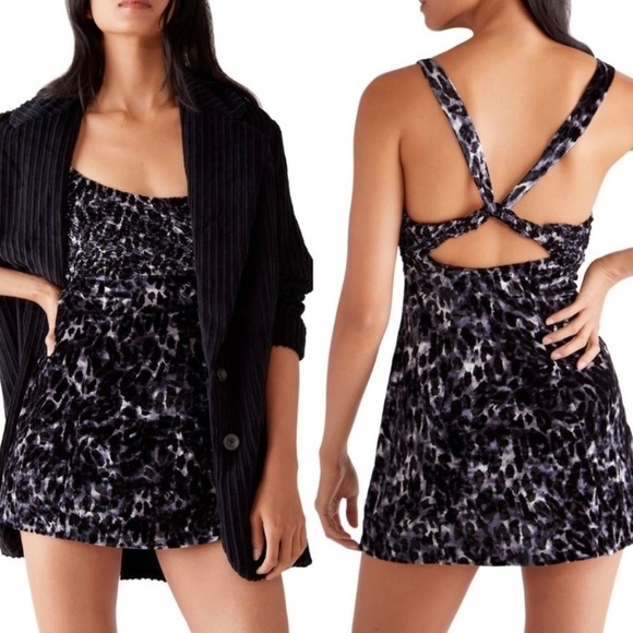 Free People Dresses & Skirts - FREE PEOPLE Blue Virgo Moon Velvet Leopard Mini Dress